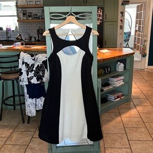 Guess Black and White A-Line dress, size 6